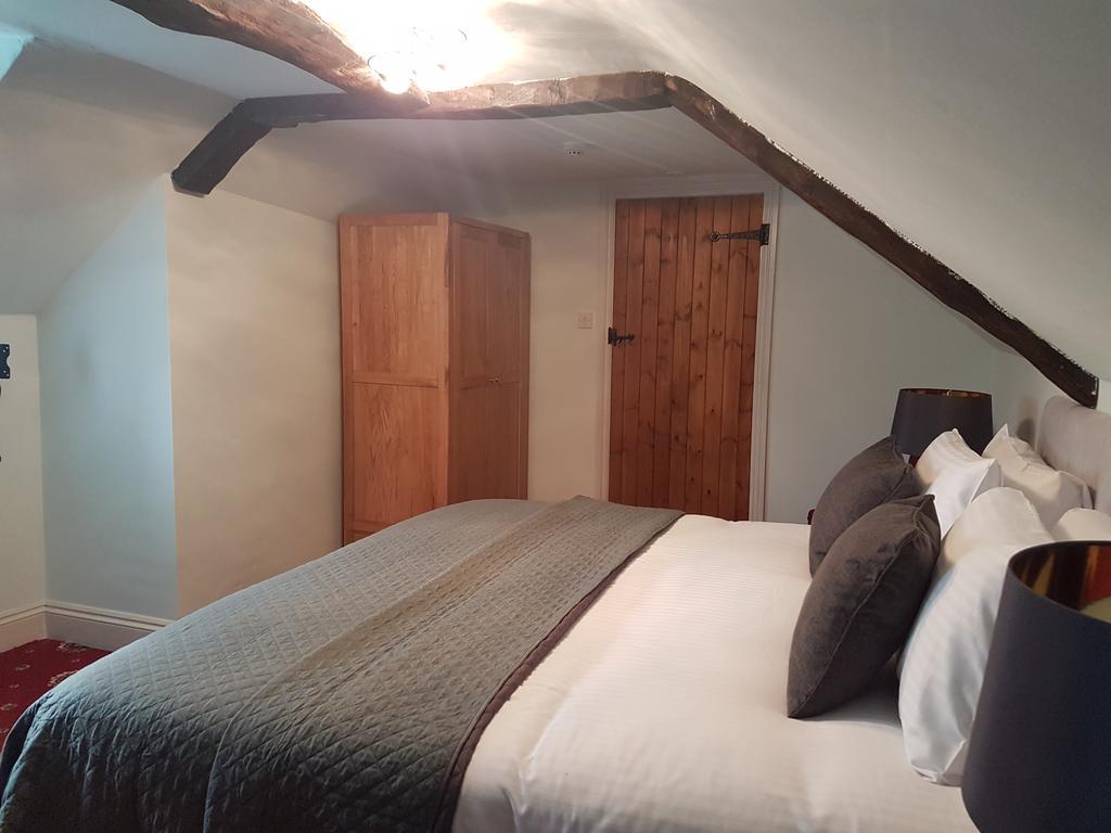 Churston Court Hotel Churston Ferrers Bagian luar foto
