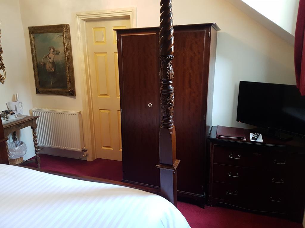 Churston Court Hotel Churston Ferrers Bagian luar foto