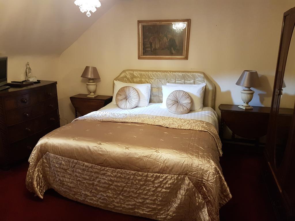 Churston Court Hotel Churston Ferrers Bagian luar foto